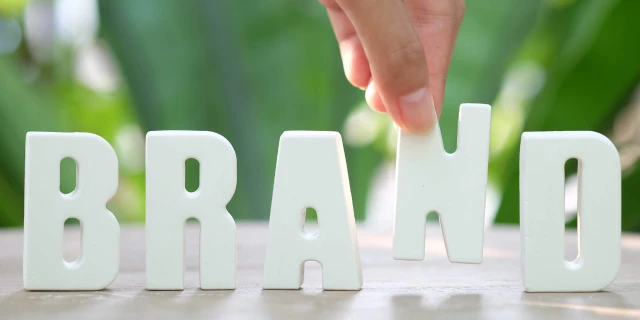 Оставьте конкурентов позади: Мощь личного брендинга и репутации для вашей карьеры!