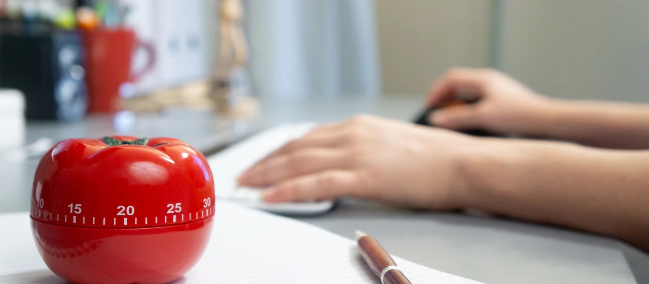 Методика "Pomodoro": Как простой таймер может улучшить вашу продуктивность