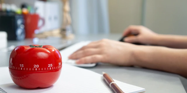 Методика "Pomodoro": Как простой таймер может улучшить вашу продуктивность